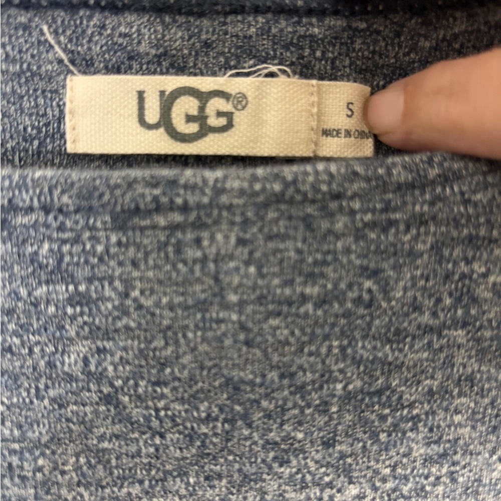 UGG Heathered Navy Blue Knit Tunic Sweater - Picture 2 of 4